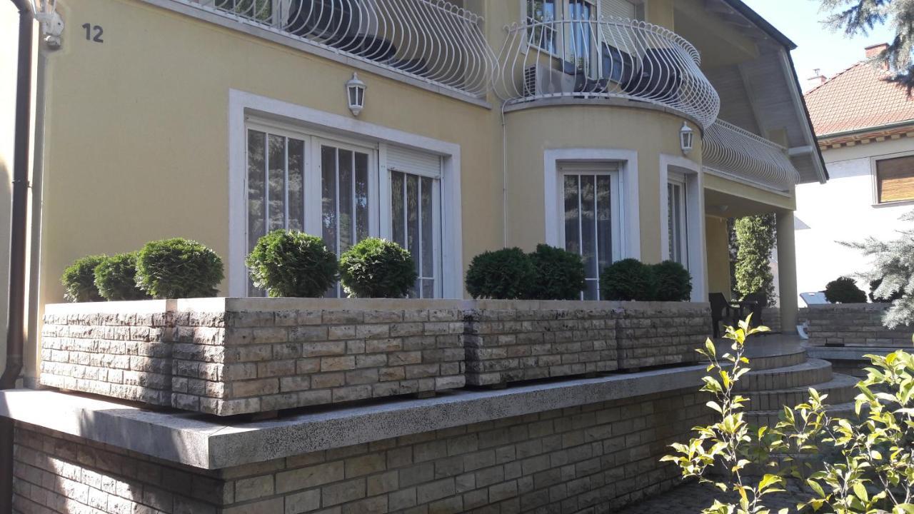 Peró Panzió Debrecen Exterior foto